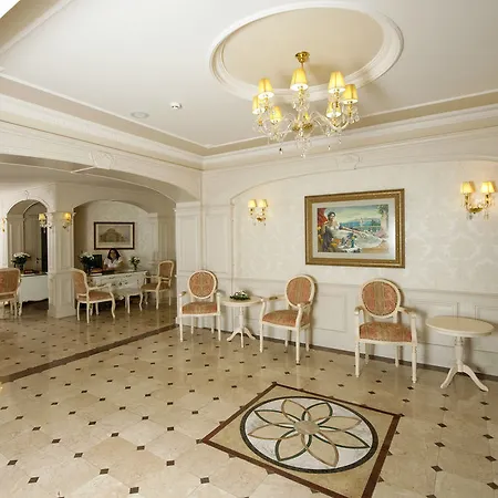The And Sultanahmet- Special Category Hotel